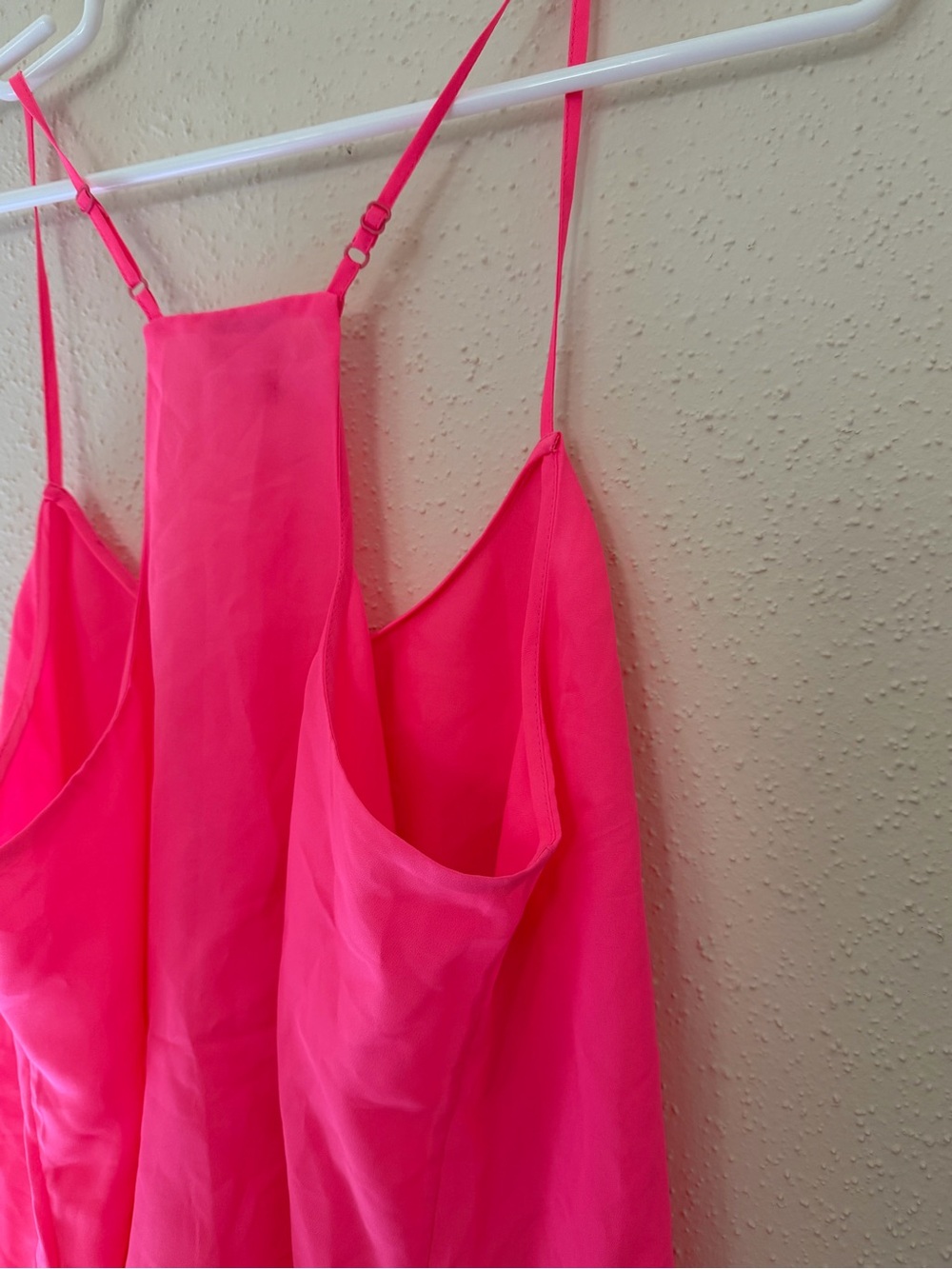 NWT - J. Crew Factory Women's Size 8
Neon Pink Racerback Tank - Picture 9 of 12